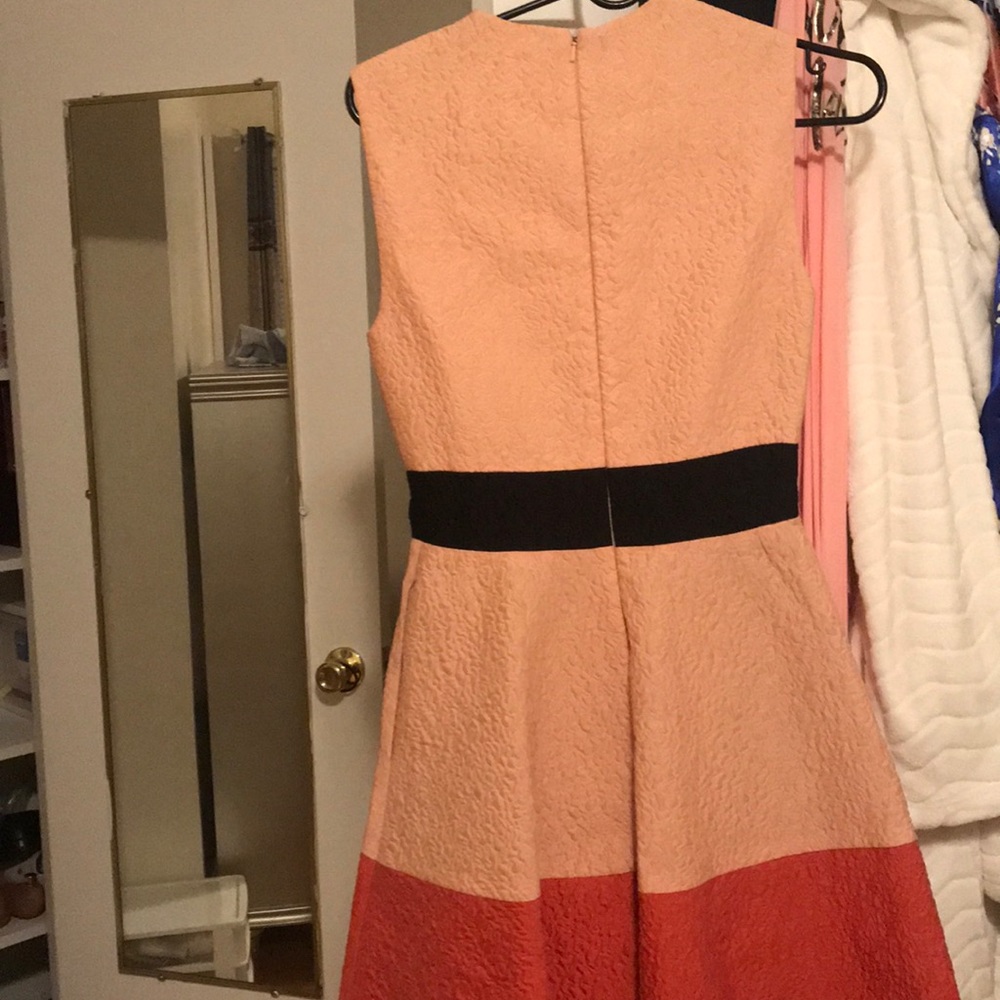 Dress - Picture 4 of 5